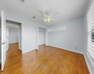 626 Yardarm Drive - Photo Thumbnail 31