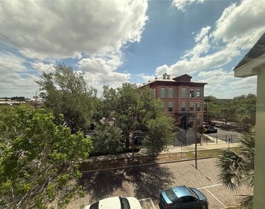1910 E Palm Avenue - Photo Thumbnail 38