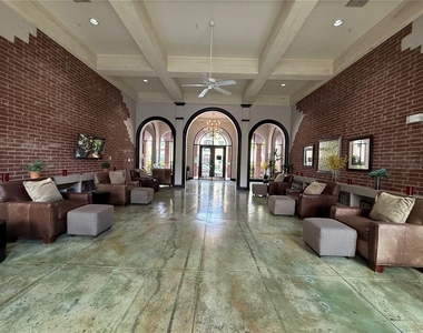 1910 E Palm Avenue - Photo Thumbnail 63