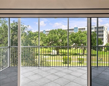 1200 Country Club Drive - Photo Thumbnail 6