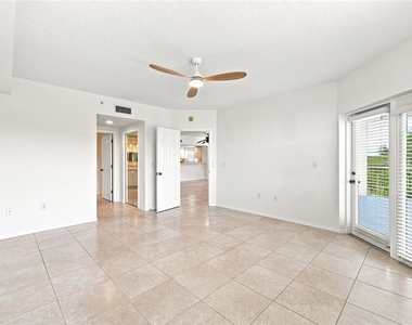 1200 Country Club Drive - Photo Thumbnail 24