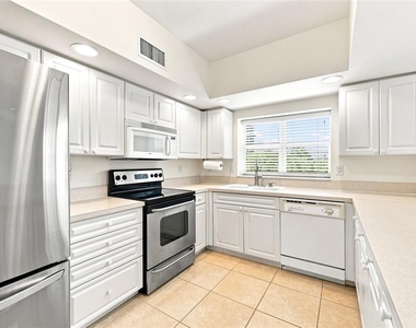 1200 Country Club Drive - Photo Thumbnail 14