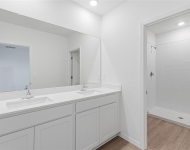 32583 Midsummer Night Lane - Photo Thumbnail 12