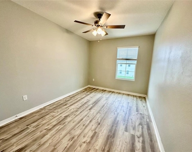 16111 Weathered Windmill Terrace - Photo Thumbnail 18