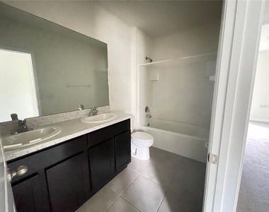 16111 Weathered Windmill Terrace - Photo Thumbnail 20