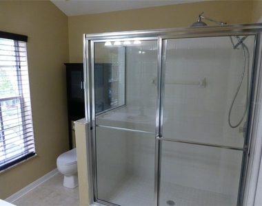 9411 W Park Village Drive - Photo Thumbnail 32