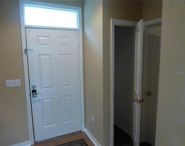 9411 W Park Village Drive - Photo Thumbnail 21