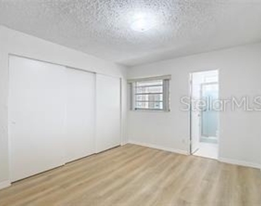 2461 Canadian Way - Photo Thumbnail 10