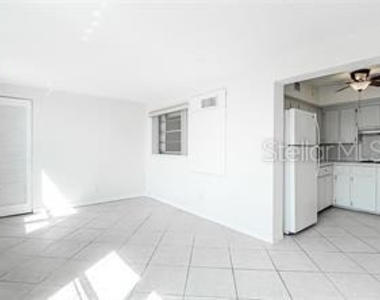 2461 Canadian Way - Photo Thumbnail 6