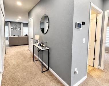 239 Oleander Street - Photo Thumbnail 2