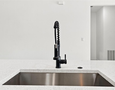 15280 Sw 50th Avenue - Photo Thumbnail 7
