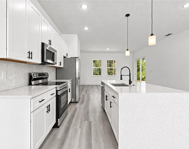 15280 Sw 50th Avenue - Photo Thumbnail 5