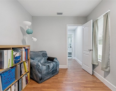 732 E Orange Avenue - Photo Thumbnail 19