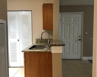 1055 S Hiawassee Road - Photo Thumbnail 9