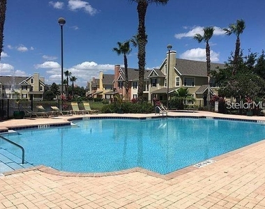 8957 Lee Vista Boulevard - Photo Thumbnail 11