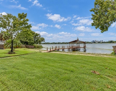 627 Macarthur Drive - Photo Thumbnail 9
