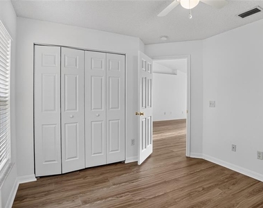 15 Renmont Court - Photo Thumbnail 16
