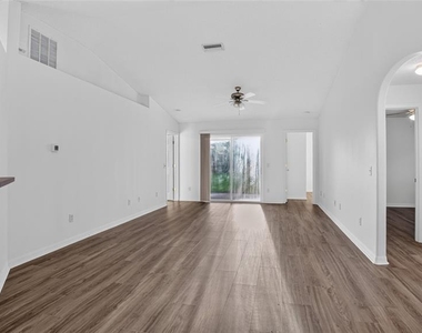 15 Renmont Court - Photo Thumbnail 1