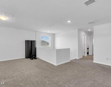 13955 Summer Harmony Avenue - Photo Thumbnail 21