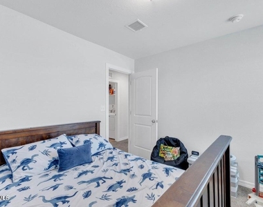 13955 Summer Harmony Avenue - Photo Thumbnail 32
