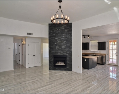 7959 Morning Dawn Avenue - Photo Thumbnail 8