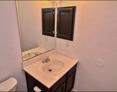 7959 Morning Dawn Avenue - Photo Thumbnail 32