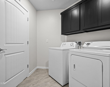 7480 Rio Rimac Drive - Photo Thumbnail 13