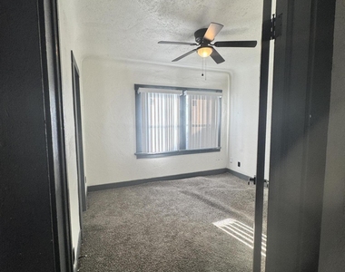 3800 Altura Avenue - Photo Thumbnail 11