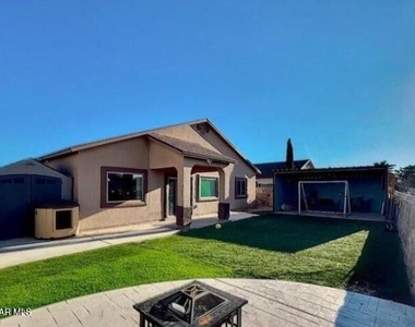 14333 Early Morn Avenue - Photo Thumbnail 4