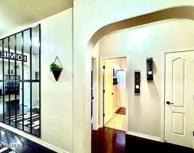 14333 Early Morn Avenue - Photo Thumbnail 7