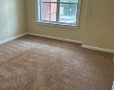 488 Bedford Street - Photo Thumbnail 6