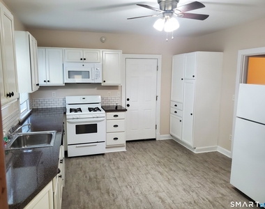 108 Union Avenue - Photo Thumbnail 2