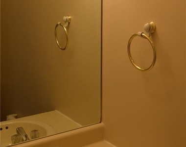 360 Spring Street - Photo Thumbnail 9