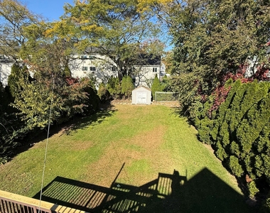 466 Hollister Street - Photo Thumbnail 26