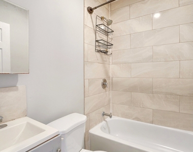 7 Ridgewood Street - Photo Thumbnail 2