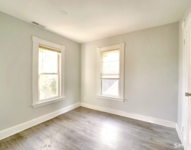 7 Ridgewood Street - Photo Thumbnail 6