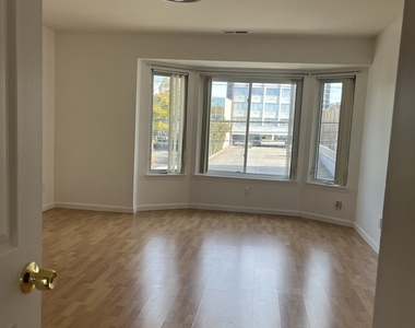 1611 Washington Boulevard - Photo Thumbnail 14