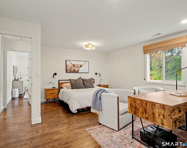 56 Rogers Avenue - Photo Thumbnail 28