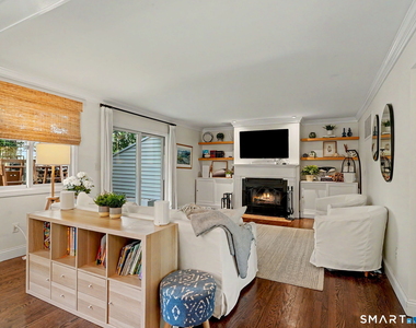 56 Rogers Avenue - Photo Thumbnail 12
