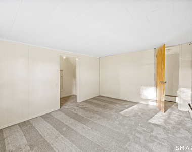 251 East Johnson Avenue - Photo Thumbnail 21