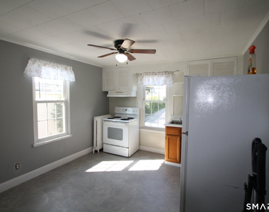 2505 Main Street - Photo Thumbnail 3