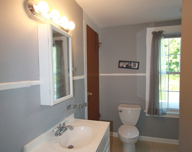 2505 Main Street - Photo Thumbnail 8