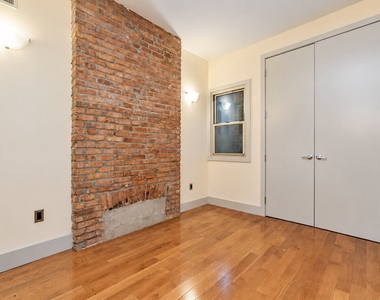 43 Havemeyer Street - Photo Thumbnail 5