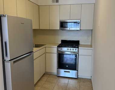 31-64 21st Street - Photo Thumbnail 2