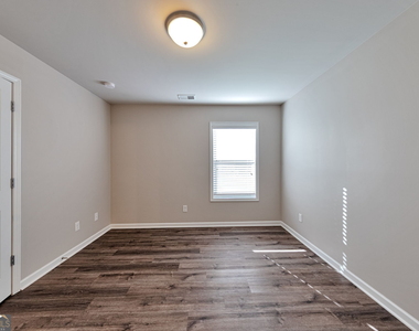 109 Davina Drive - Photo Thumbnail 13