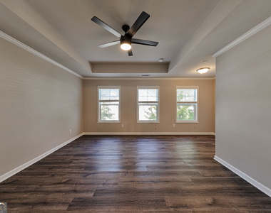 109 Davina Drive - Photo Thumbnail 17