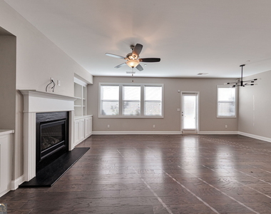 109 Davina Drive - Photo Thumbnail 2