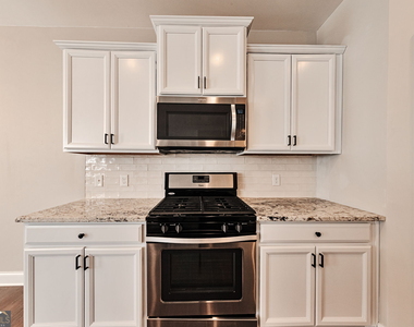 109 Davina Drive - Photo Thumbnail 6