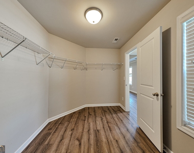 109 Davina Drive - Photo Thumbnail 21
