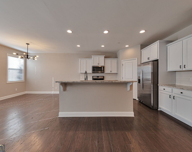 109 Davina Drive - Photo Thumbnail 8
